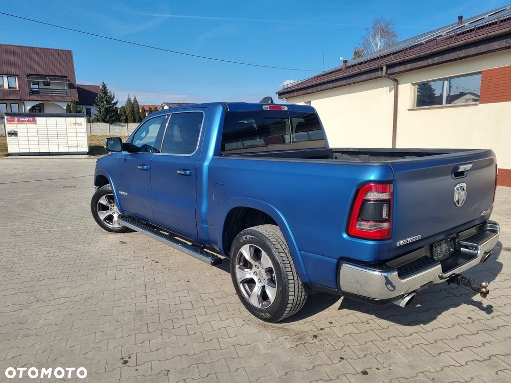 Dodge RAM - 8