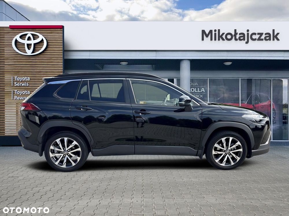 Toyota Corolla Cross - 11