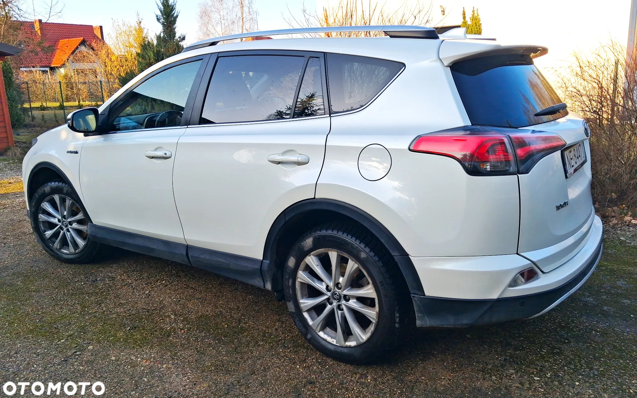 Toyota RAV4 Hybrid Premium 4x4 - 7