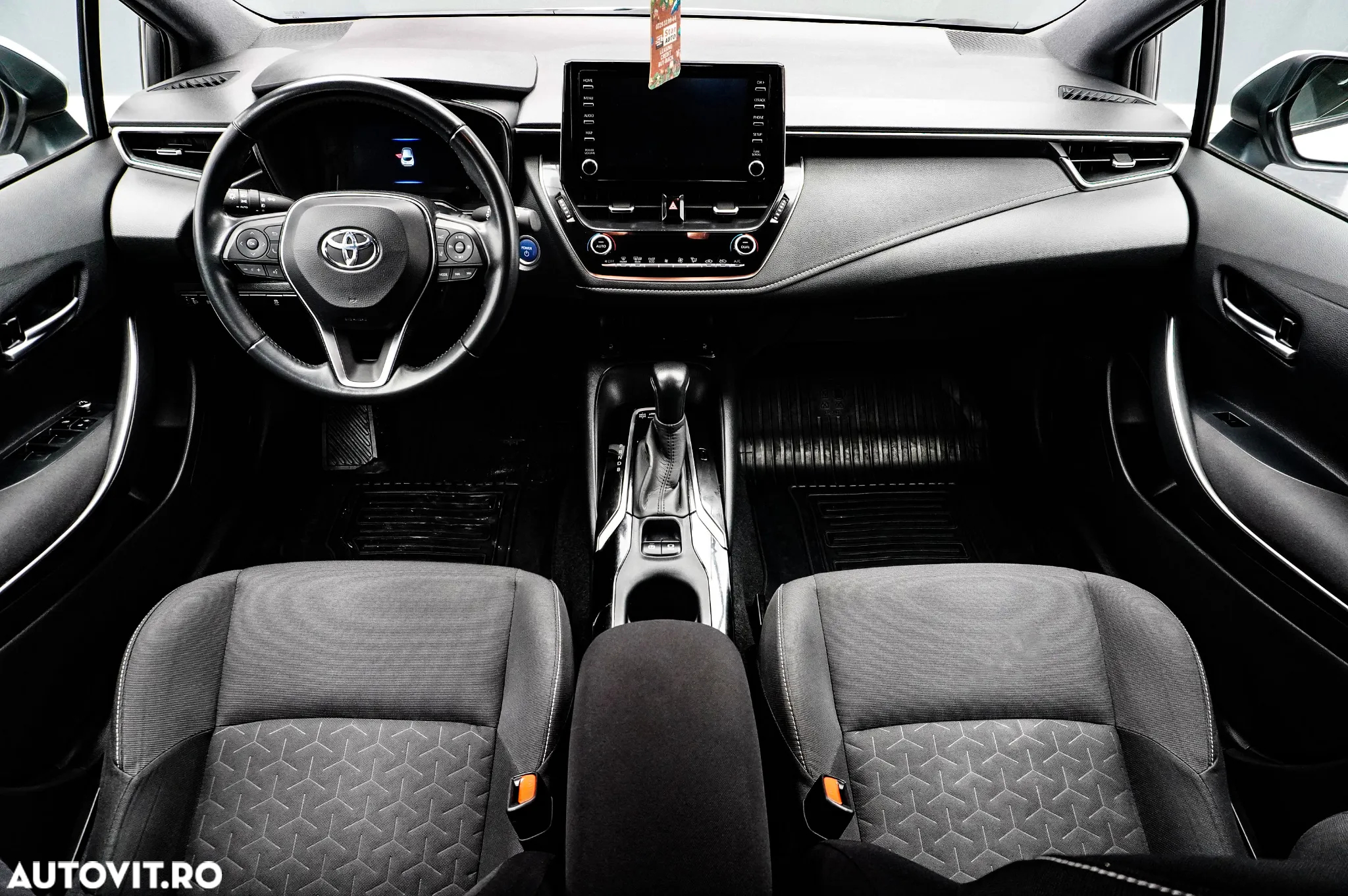 Toyota Corolla 1.8 HSD Exclusive - 8