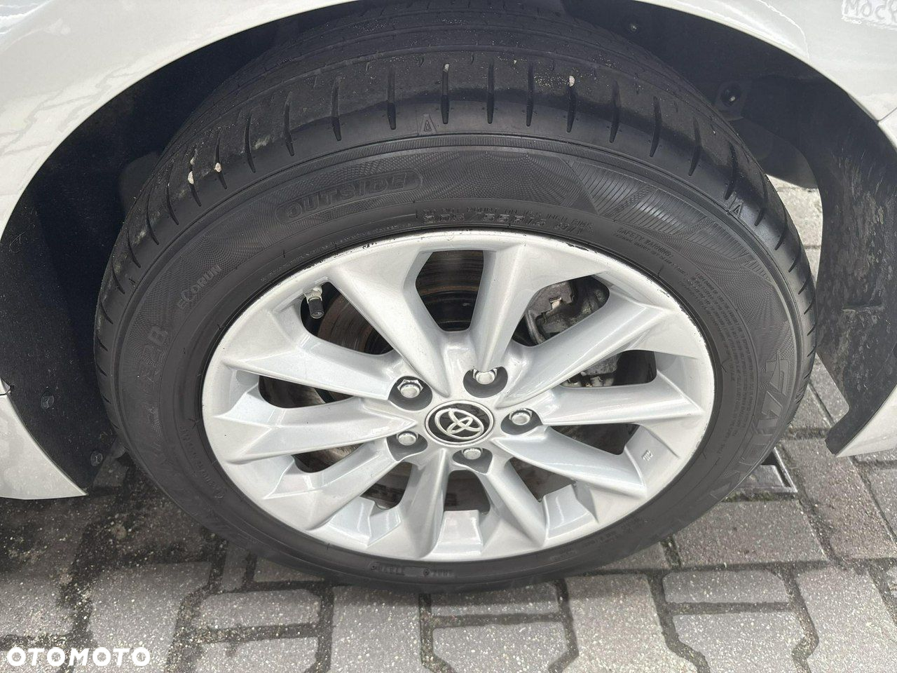 Toyota Corolla - 31