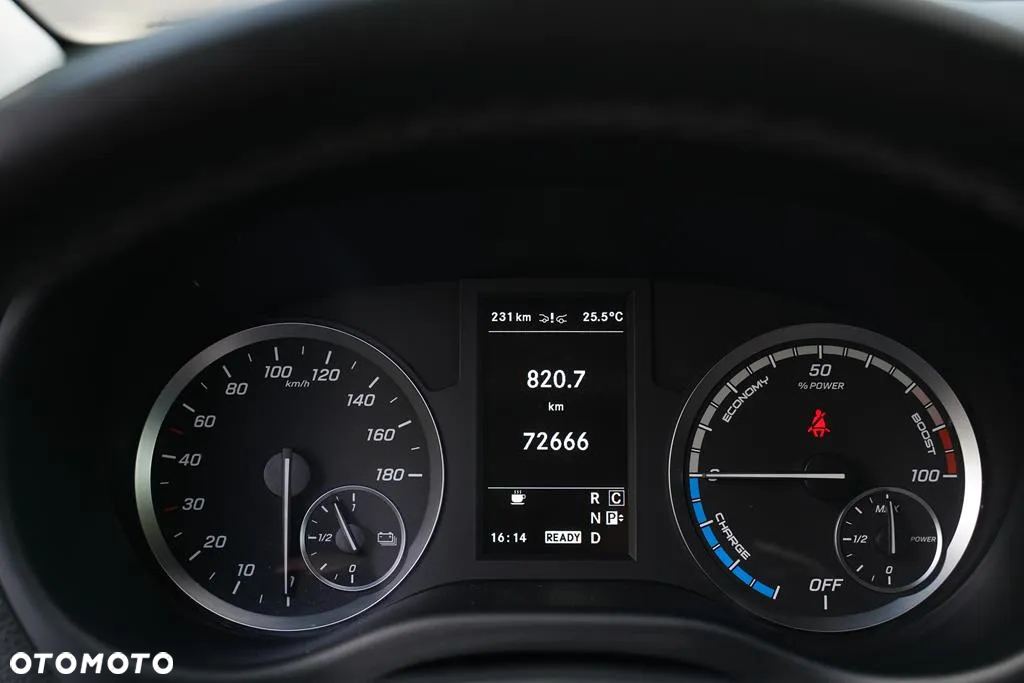 Mercedes-Benz Vito - 20