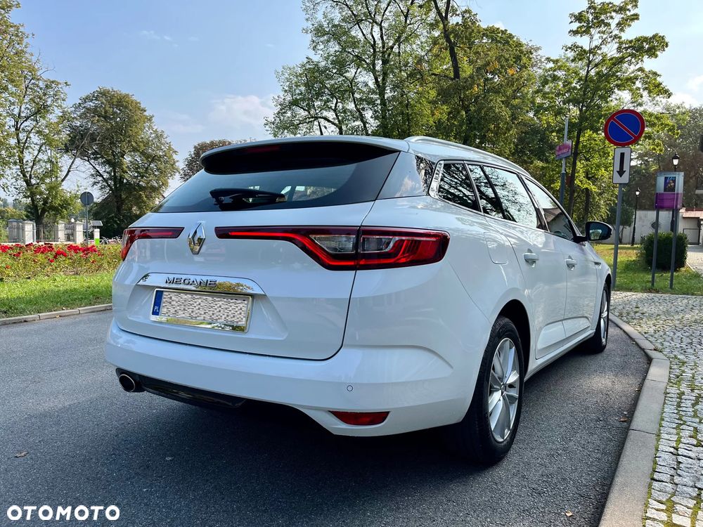 Renault Megane 1.5 Blue dCi Intens - 7