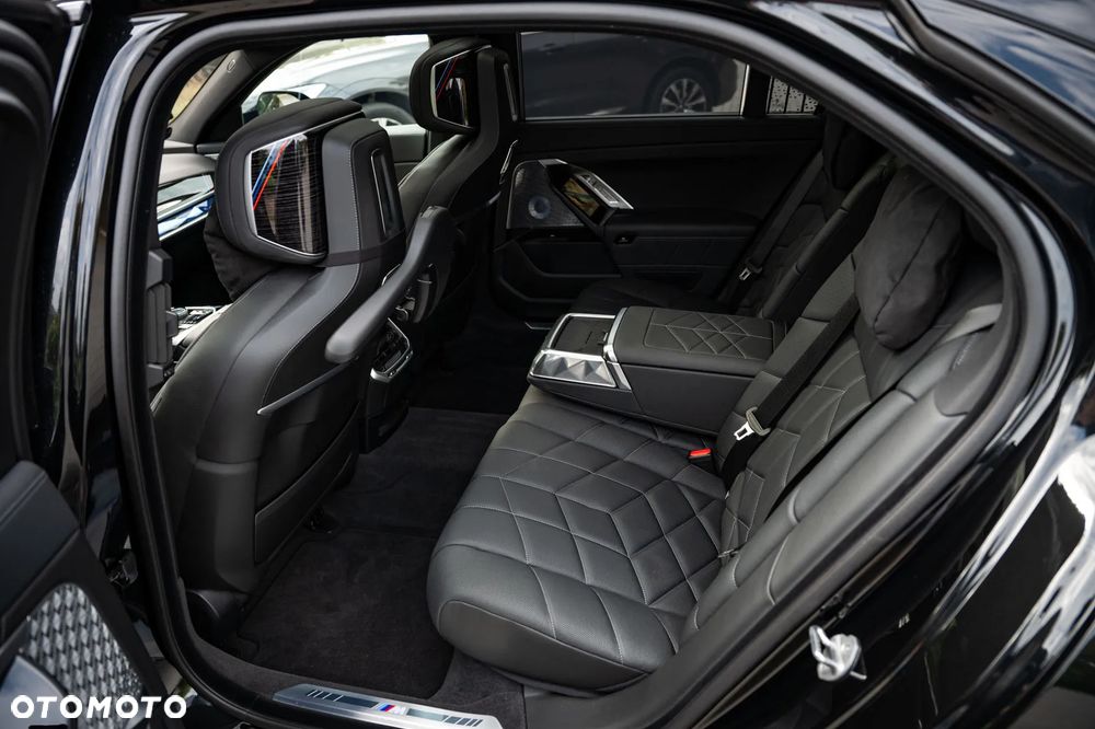 BMW Seria 7 740d xDrive mHEV M Sport sport - 17