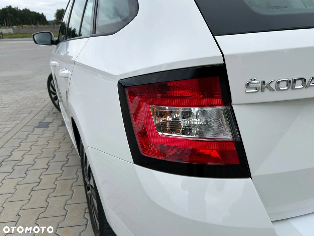 Skoda Fabia 1.0 TSI Clever - 24