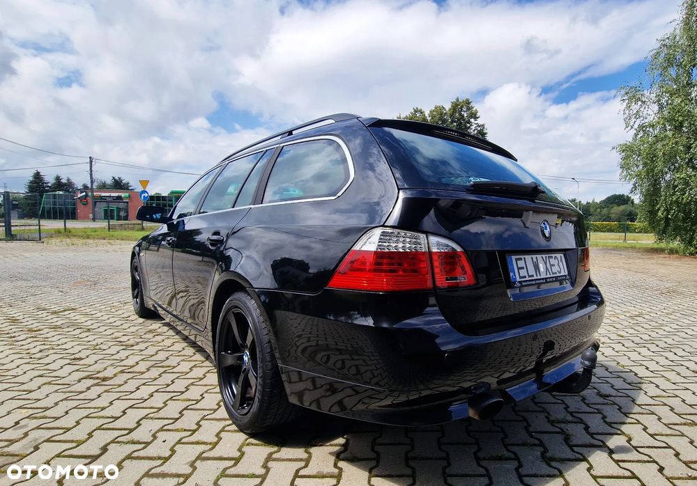 BMW Seria 5 520i - 2