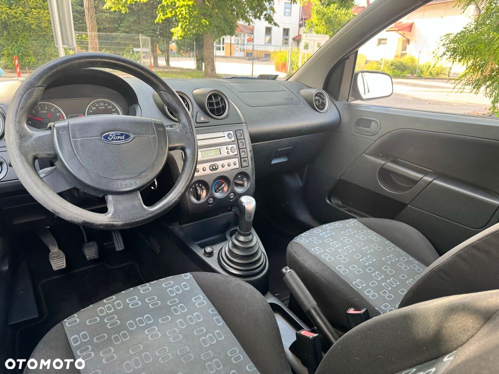 Ford Fiesta 1.25 Gold X - 11