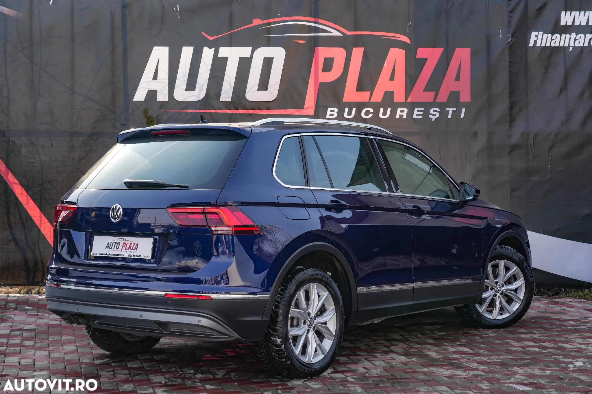 Volkswagen Tiguan 2.0 TDI 4Mot DSG Highline - 3