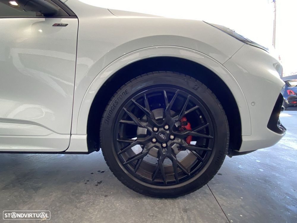 Ford Kuga 1.5 EcoBoost ST-Line - 24