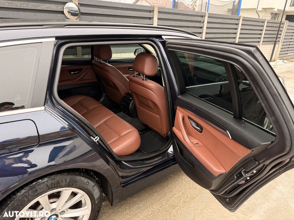 BMW Seria 5 518d Aut. - 12
