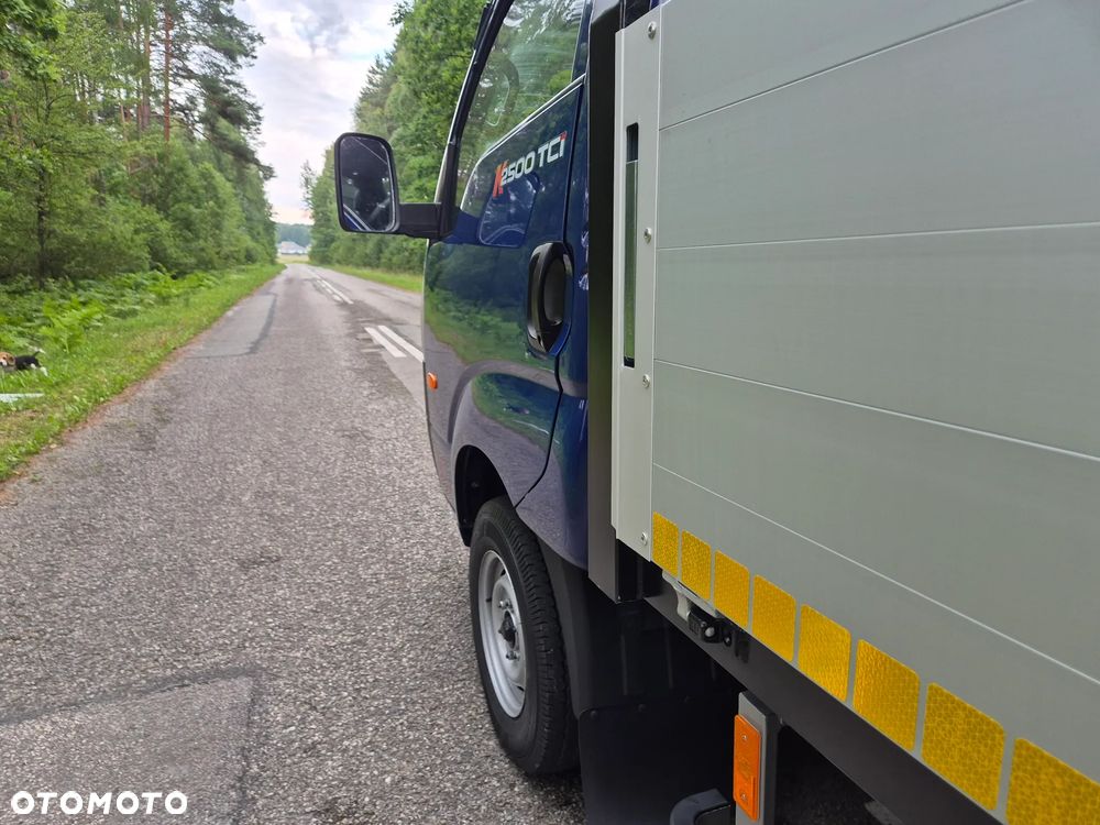Kia K2500 - 13
