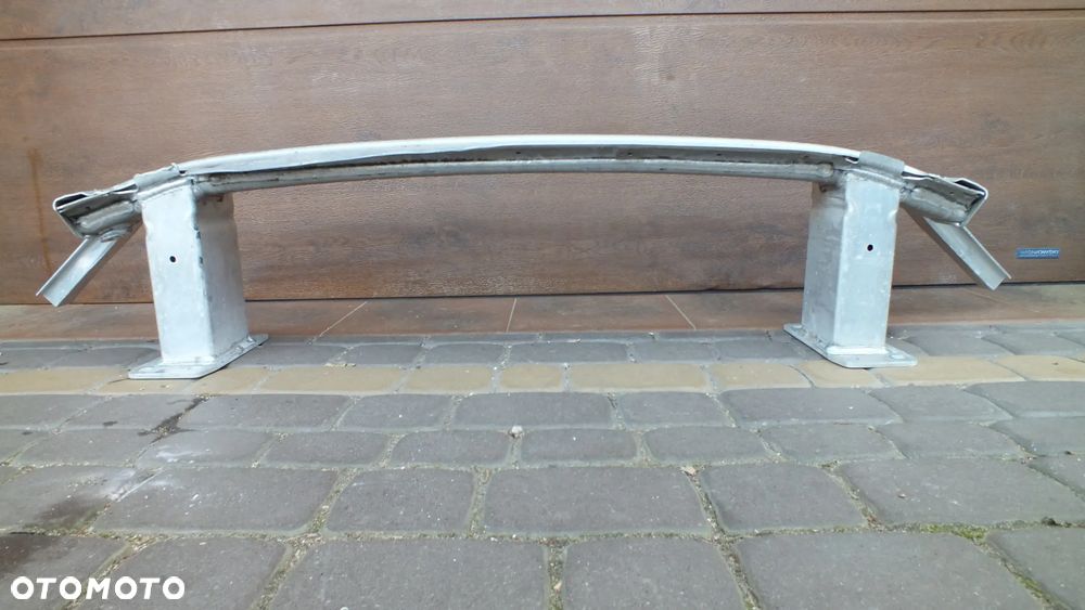 Belka zderzaka przedniego Audi Q7 4M0 - 8