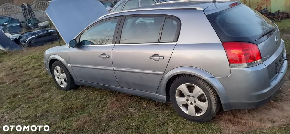 Opel Signum 05r,-Błotnik przód-Z22YH - 2
