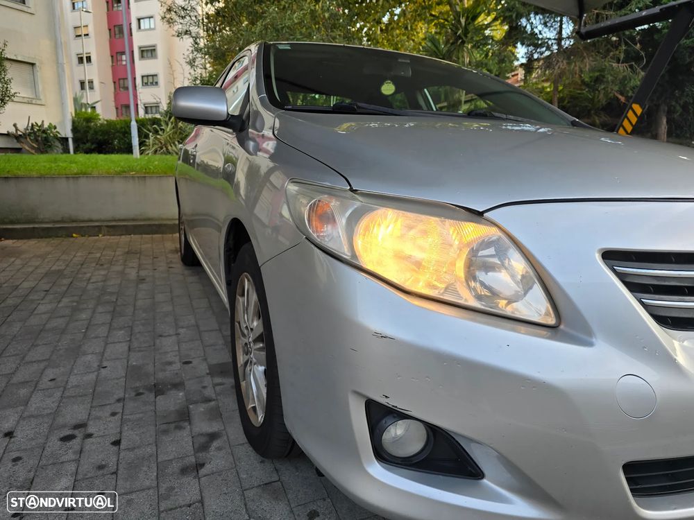 Toyota Corolla 1.4 D-4D - 14