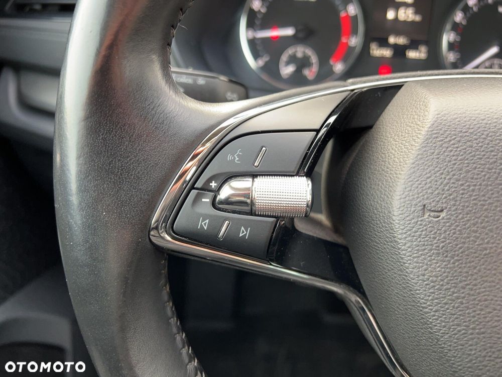 Skoda Octavia 1.5 TSI ACT Ambition - 20