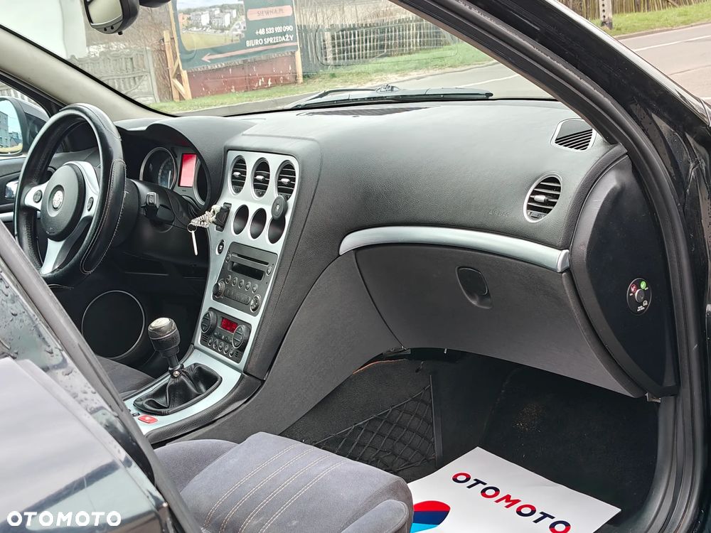 Alfa Romeo 159 1.9 JTDM 16V DPF Distinctive - 7