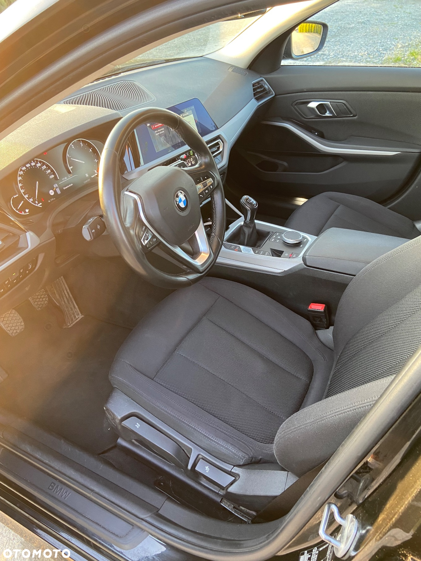 BMW Seria 3 318d - 9