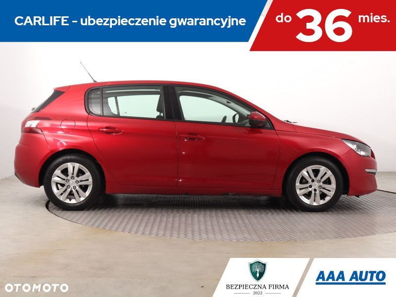 Peugeot 308 - 8
