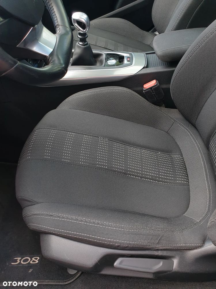 Peugeot 308 BlueHDi FAP 150 Stop & Start Allure - 22