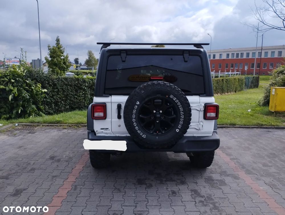 Jeep Wrangler - 5