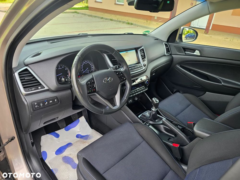 Hyundai Tucson 1.6 GDi 2WD Premium - 18
