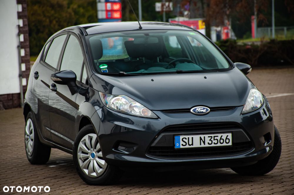 Ford Fiesta 1.4 Champions Edition - 13
