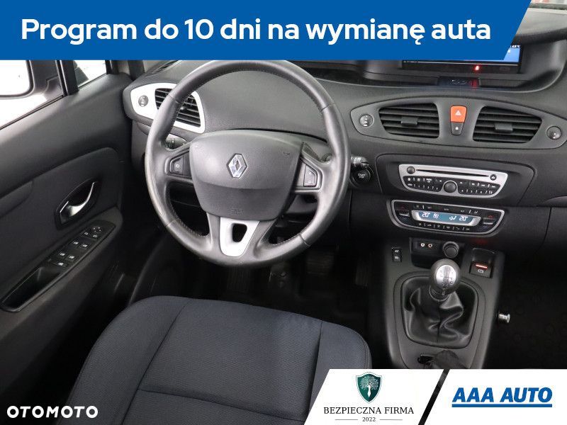 Renault Scenic - 9