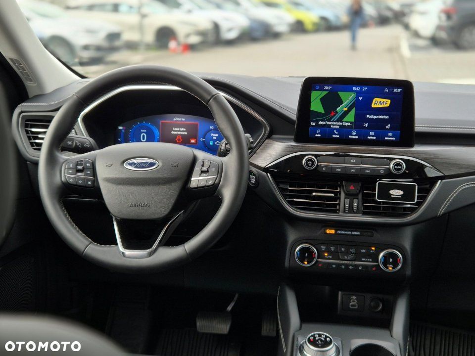Ford Kuga - 23