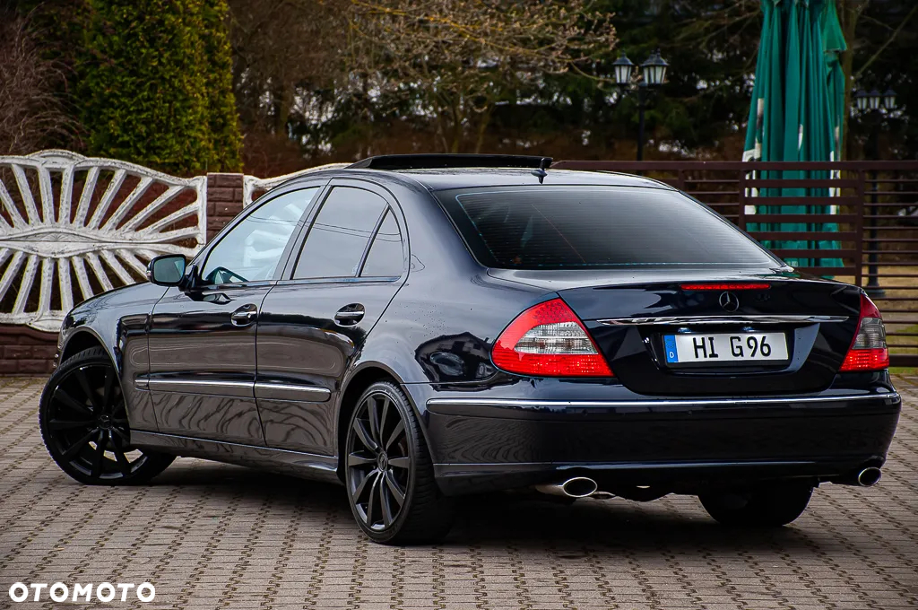 Mercedes-Benz Klasa E - 15