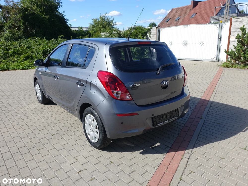 Hyundai i20 1.2 Fifa World Cup Edition - 7