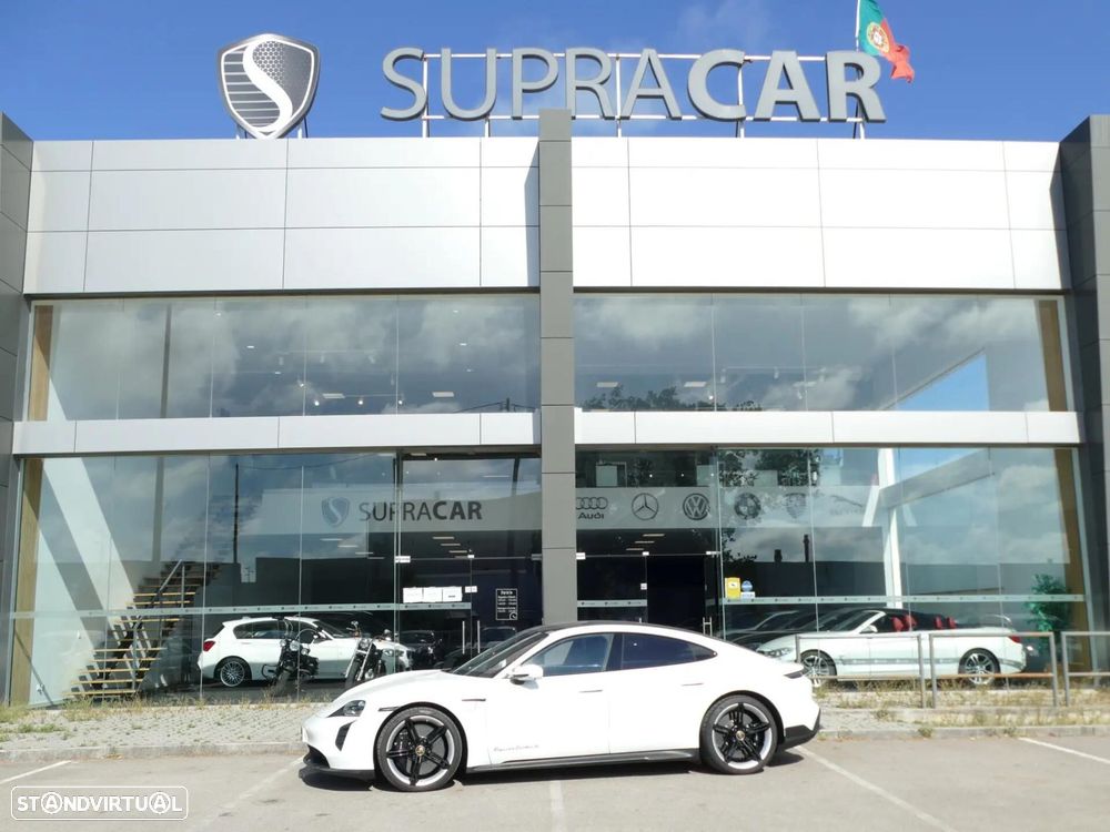 Porsche Taycan Turbo S - 41