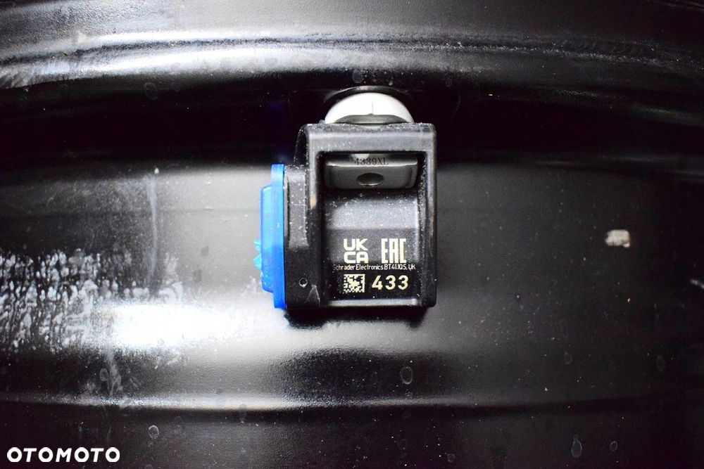 MERCEDES 20 ,,AMG CLE W236 Nowy Model Czujnik Oryginał - 9