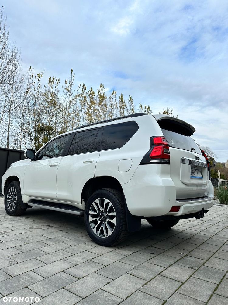 Toyota Land Cruiser LC 2.8 D-4D Prestige - 6