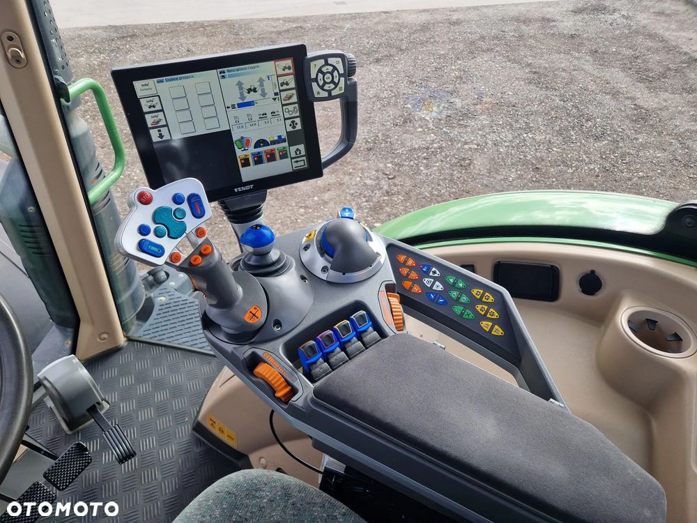 Fendt 718 VARIO TMS PROFI PNEUMATYKA - 8