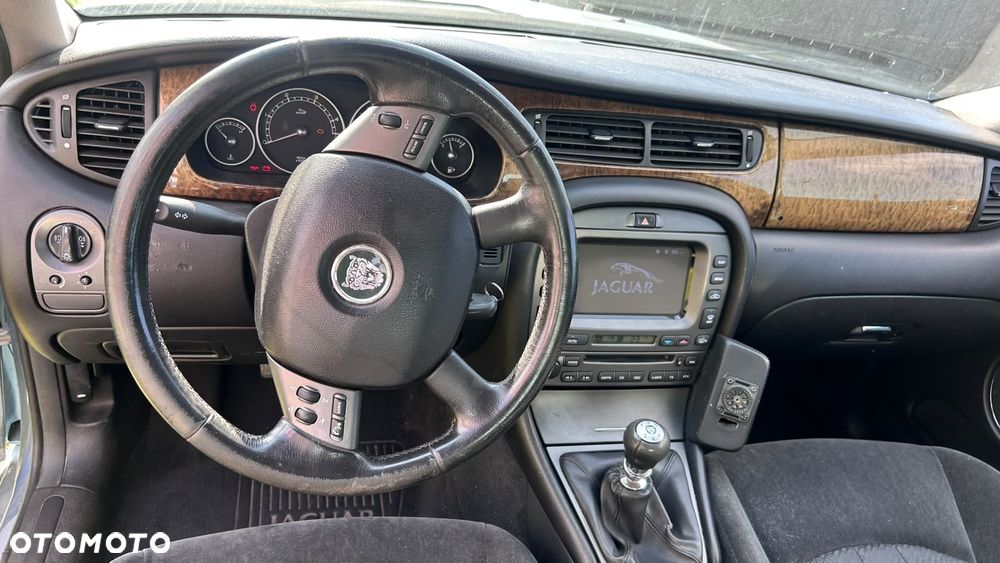 Jaguar X-Type 2.0 D Executive - 9