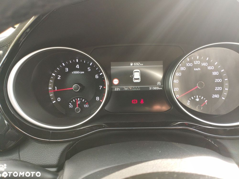 Kia Ceed 1.5 T-GDI Tribute - 14