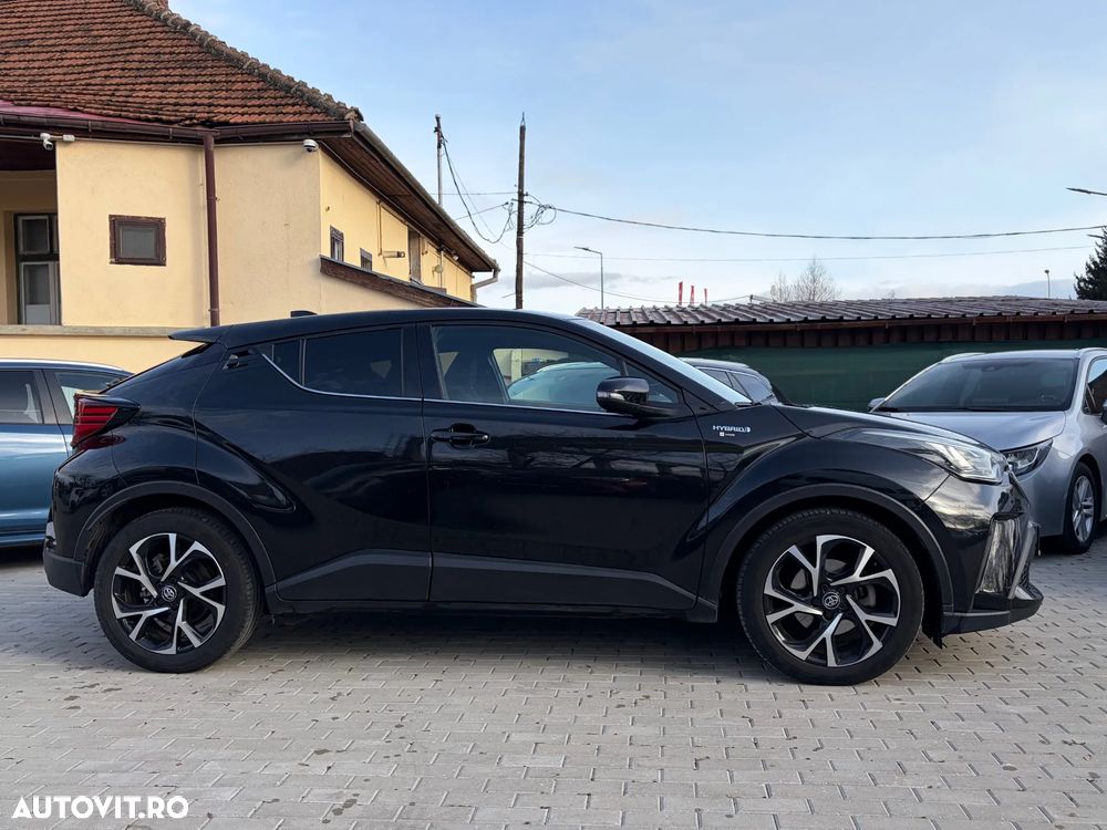 Toyota C-HR 2.0 Hybrid Business-Edition - 25