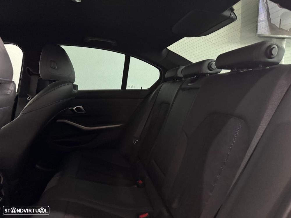 BMW 320 d Pack M Auto - 21