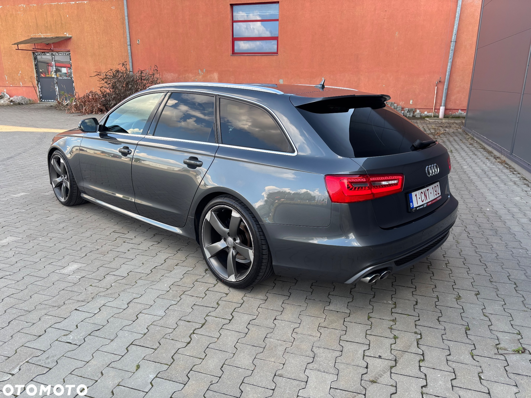Audi A6 Avant - 10