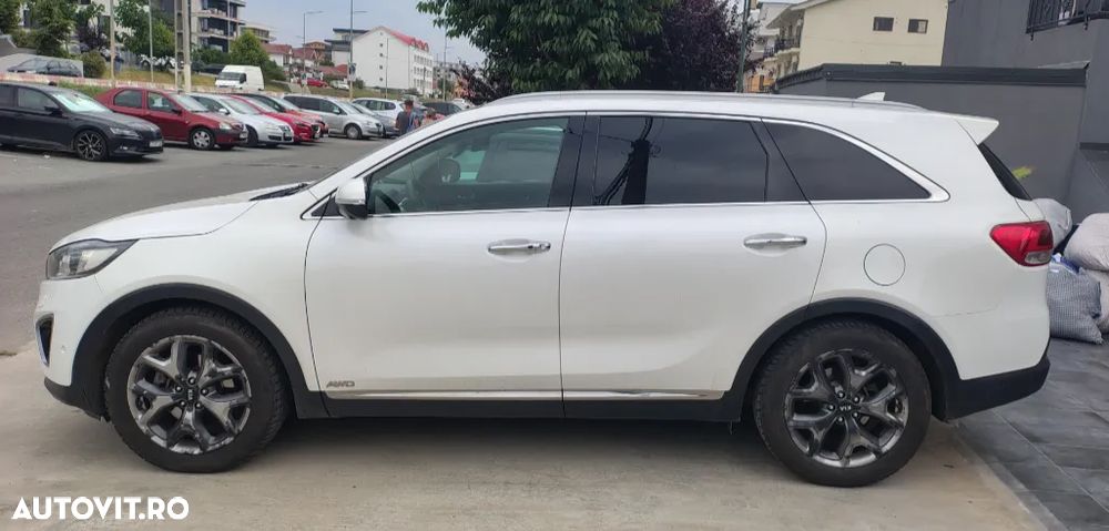 Kia Sorento - 4