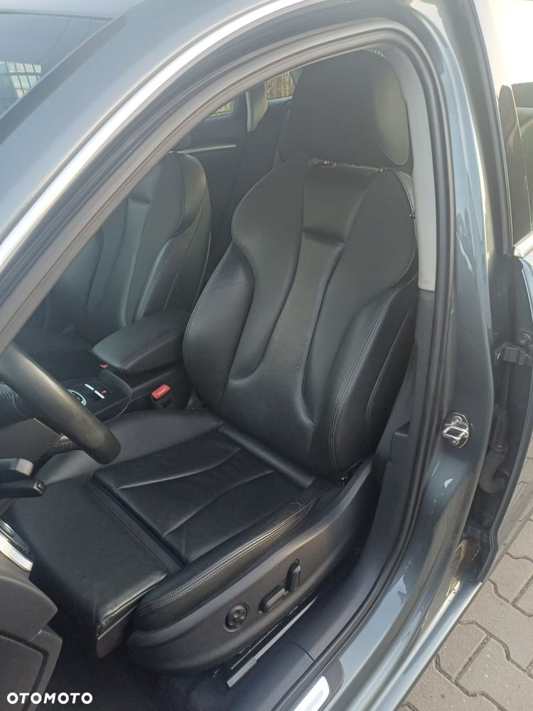Audi A3 Sportback - 4