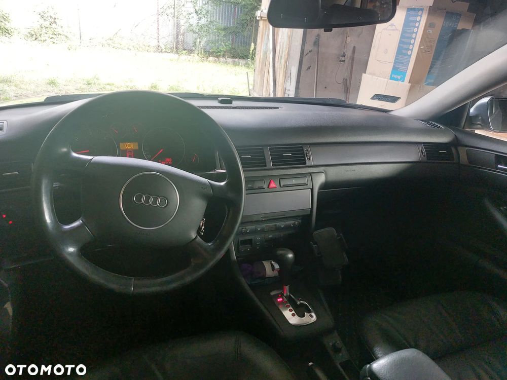 Audi A6 Avant - 5