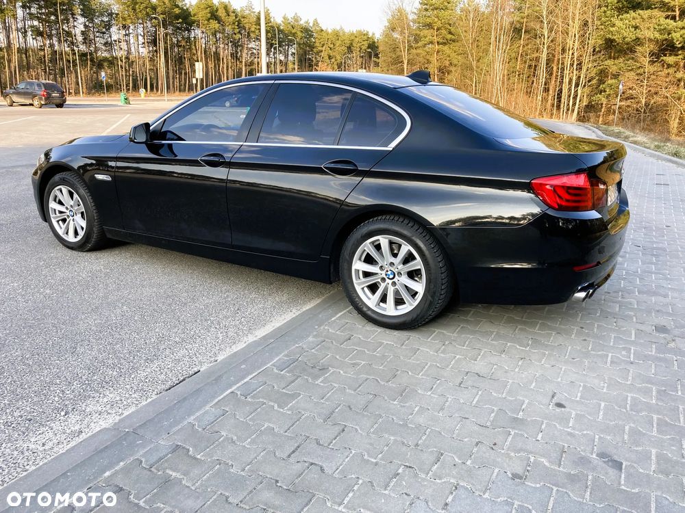 BMW Seria 5 520d - 4