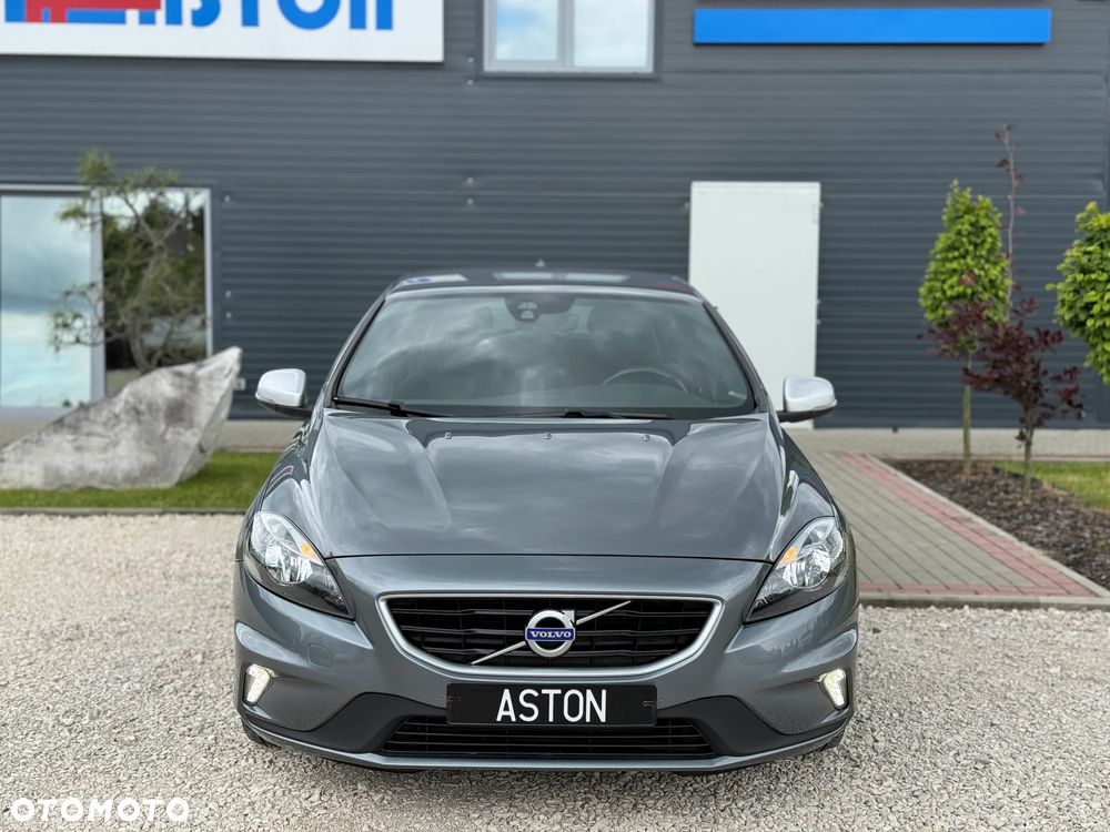 Volvo V40 D2 Drive-E R-Design Momentum - 5