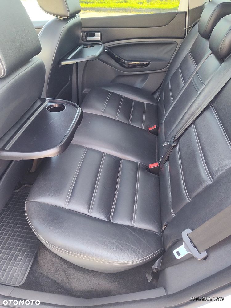 Ford Kuga 2.0 TDCi Titanium - 21