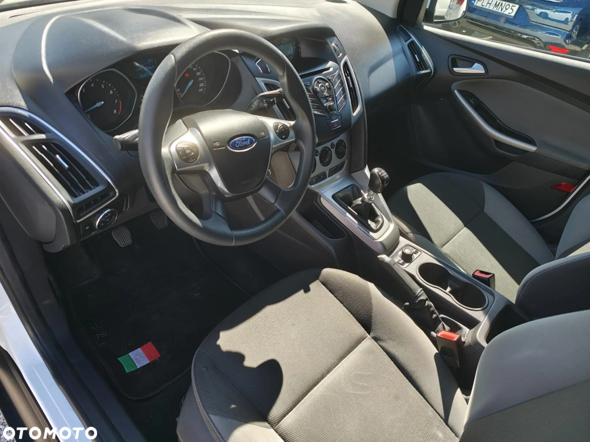 Ford Focus - 11