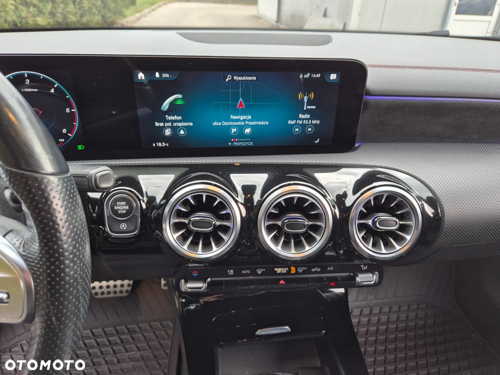 Mercedes-Benz CLA 220 d 8G-DCT AMG Line - 35