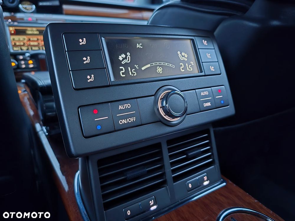 Volkswagen Phaeton 3.0 V6 TDI DPF 4MOTION Automatik (4 Sitzer) - 9