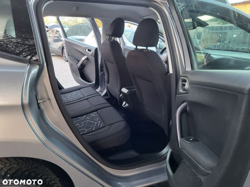 Peugeot 2008 - 21
