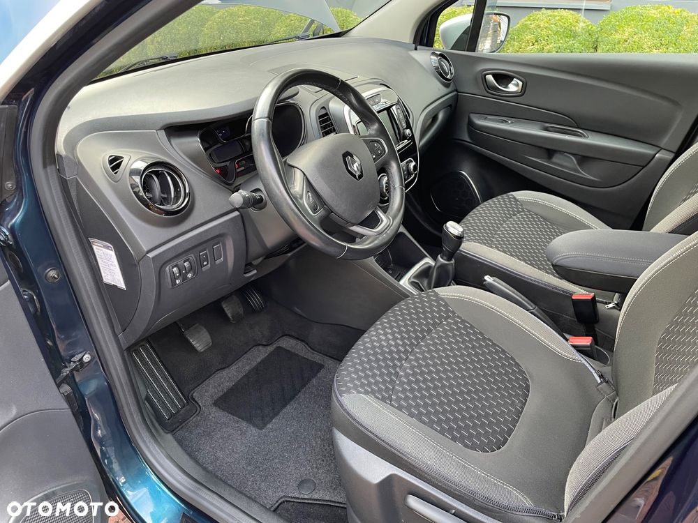 Renault Captur - 17